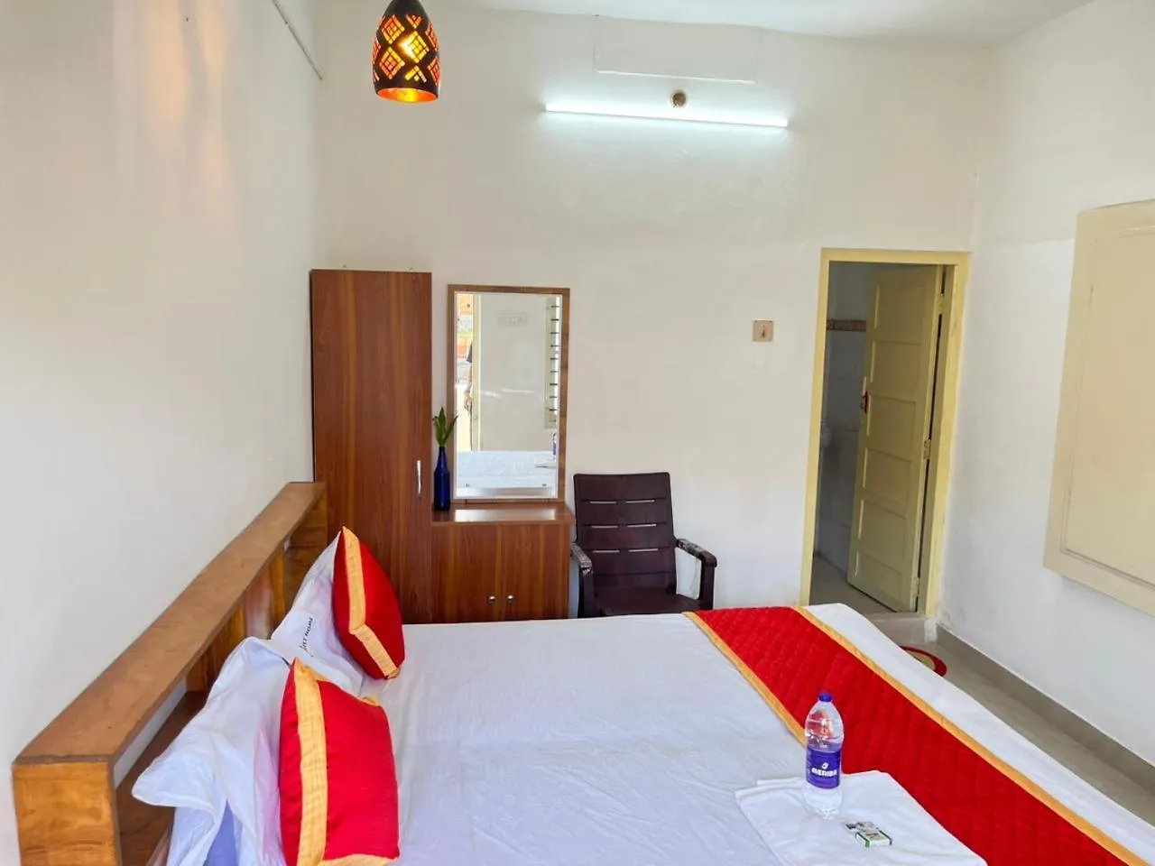 Surya Tourist Home Thiruvananthapuram